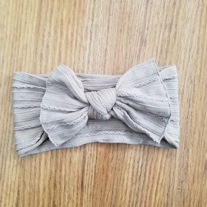 Baby Bling Bows taupe cable knit bow